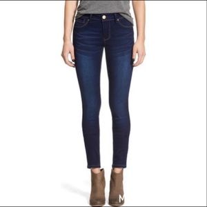 NWT 1822 Denim Butter Classic Skinny Jeans Lennox Wash Size 8 / 29
